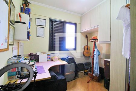 Apartamento à venda com 86m², 3 quartos e 2 vagasQuarto 2