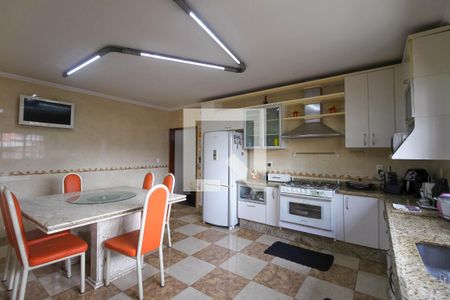 Casa à venda com 514m², 4 quartos e 8 vagasCozinha