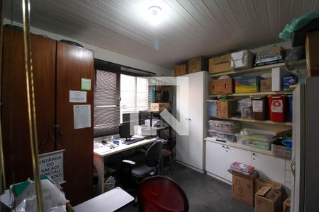 Casa à venda com 514m², 4 quartos e 8 vagasEscritório