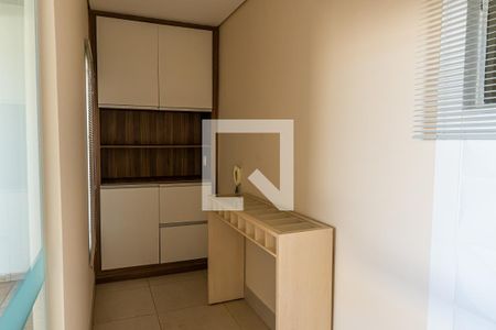 Casa à venda com 185m², 3 quartos e 2 vagas Casa à venda com 185m², 3 quartos e 2 vagasGaragem
