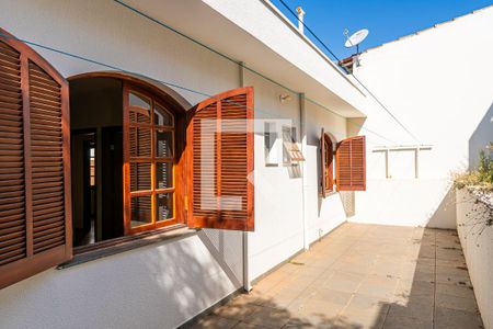 Casa à venda com 185m², 3 quartos e 2 vagas Casa à venda com 185m², 3 quartos e 2 vagasQuintal
