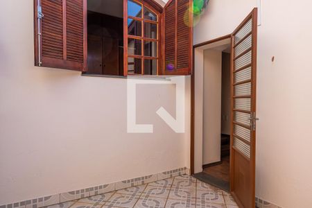 Casa à venda com 185m², 3 quartos e 2 vagas Casa à venda com 185m², 3 quartos e 2 vagasÁrea de luz