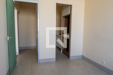 Casa à venda com 185m², 3 quartos e 2 vagas Casa à venda com 185m², 3 quartos e 2 vagasGaragem