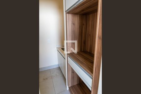 Casa à venda com 185m², 3 quartos e 2 vagas Casa à venda com 185m², 3 quartos e 2 vagasGaragem