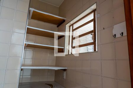 Casa à venda com 185m², 3 quartos e 2 vagas Casa à venda com 185m², 3 quartos e 2 vagasDespensa