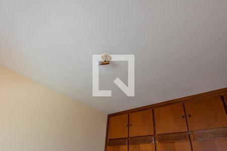 Casa à venda com 185m², 3 quartos e 2 vagas Casa à venda com 185m², 3 quartos e 2 vagasSuíte