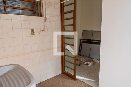 Casa à venda com 185m², 3 quartos e 2 vagas Casa à venda com 185m², 3 quartos e 2 vagasÁrea de Serviço