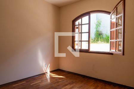 Casa à venda com 185m², 3 quartos e 2 vagas Casa à venda com 185m², 3 quartos e 2 vagasQuarto 2