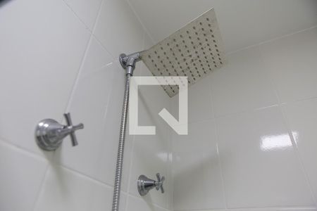 Apartamento para alugar com 64m², 2 quartos e 1 vaga Apartamento para alugar com 64m², 2 quartos e 1 vagaBanheiro da suíte