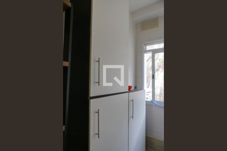 Apartamento para alugar com 64m², 2 quartos e 1 vaga Apartamento para alugar com 64m², 2 quartos e 1 vagaLavanderia