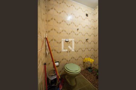 Casa à venda com 170m², 4 quartos e 2 vagas Casa à venda com 170m², 4 quartos e 2 vagasBanheiro da Suíte 1