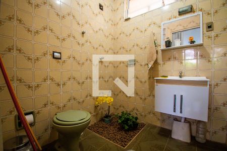 Casa à venda com 170m², 4 quartos e 2 vagas Casa à venda com 170m², 4 quartos e 2 vagasBanheiro da Suíte 1