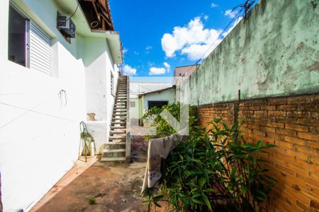 Casa à venda com 170m², 4 quartos e 2 vagas Casa à venda com 170m², 4 quartos e 2 vagasQuintal