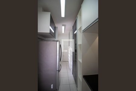 Apartamento para alugar com 100m², 2 quartos e 2 vagas Apartamento para alugar com 100m², 2 quartos e 2 vagasCozinha