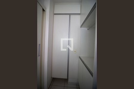 Apartamento para alugar com 100m², 2 quartos e 2 vagas Apartamento para alugar com 100m², 2 quartos e 2 vagasArea de Serviço