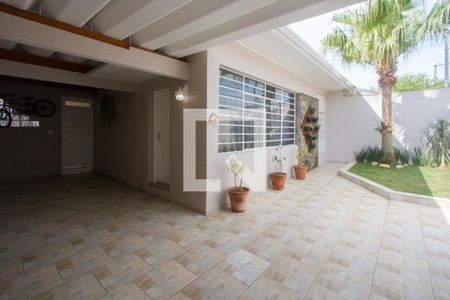 Casa à venda com 220m², 4 quartos e 3 vagasGaragem