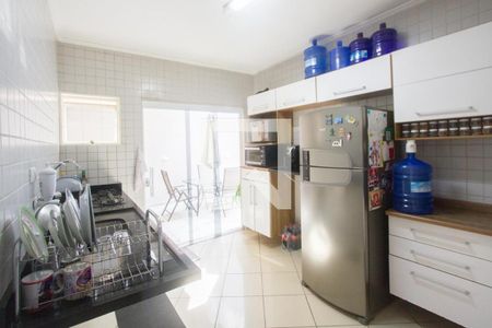 Casa à venda com 220m², 4 quartos e 3 vagasCozinha