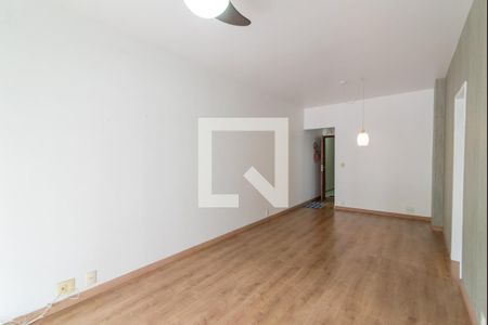 Sala de apartamento para alugar com 2 quartos, 66m² em Vila Isabel, Rio de Janeiro