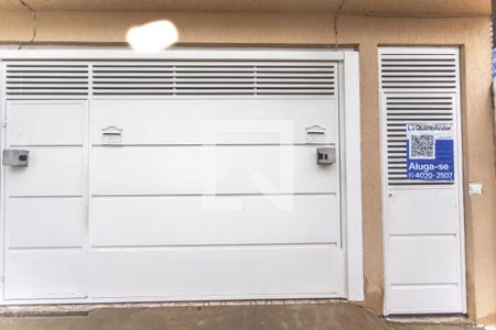 Casa para alugar com 60m², 1 quarto e sem vaga Casa para alugar com 60m², 1 quarto e sem vagaFachada