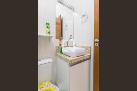 Casa à venda com 177m², 3 quartos e 2 vagasBanheiro