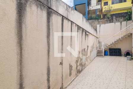 Casa à venda com 177m², 3 quartos e 2 vagasQuintal