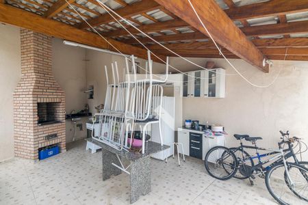 Casa à venda com 177m², 3 quartos e 2 vagasTerraço com Churrasqueira