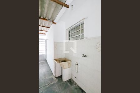Casa à venda com 60m², 2 quartos e 3 vagasÁrea de serviço 