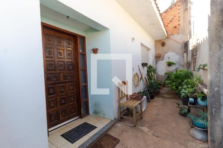 Hall de Entrada de casa à venda com 2 quartos, 100m² em Parque Jambeiro, Campinas