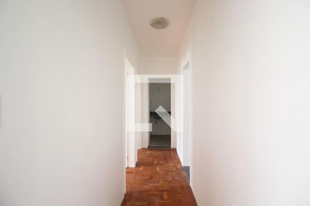 Corredor de apartamento para alugar com 2 quartos, 83m² em Itaim Bibi, São Paulo