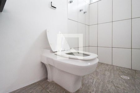Apartamento para alugar com 83m², 2 quartos e 1 vaga Apartamento para alugar com 83m², 2 quartos e 1 vagaBanheiro
