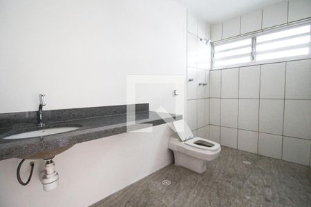 Apartamento para alugar com 83m², 2 quartos e 1 vaga Apartamento para alugar com 83m², 2 quartos e 1 vagaBanheiro