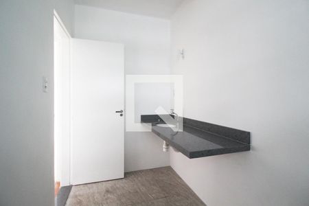 Apartamento para alugar com 83m², 2 quartos e 1 vaga Apartamento para alugar com 83m², 2 quartos e 1 vagaBanheiro
