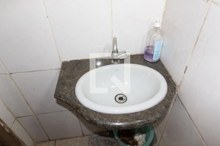 Casa para alugar com 290m², 3 quartos e 8 vagasLavabo do Salão