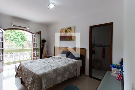 Casa para alugar com 290m², 3 quartos e 8 vagasSuíte