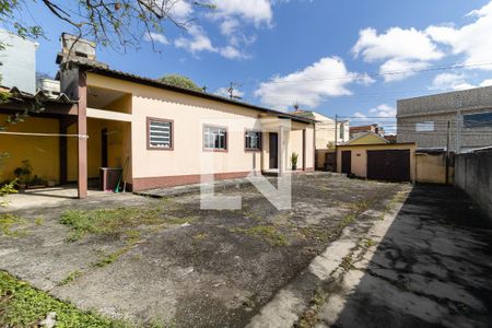 Casa à venda com 287m², 1 quarto e 8 vagasQuintal