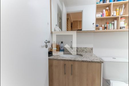 Apartamento à venda com 62m², 2 quartos e 1 vaga Apartamento à venda com 62m², 2 quartos e 1 vagaBanheiro da Suíte