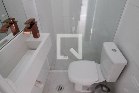 Banheiro de casa para alugar com 1 quarto, 42m² em Pacaembu, São Paulo