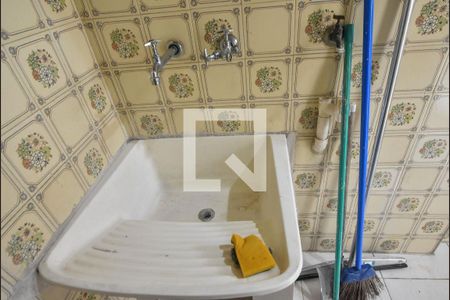 Casa à venda com 220m², 3 quartos e 2 vagasLavanderia 