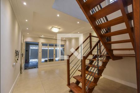 Sala  de casa à venda com 3 quartos, 220m² em Jardim Aeroporto, São Paulo