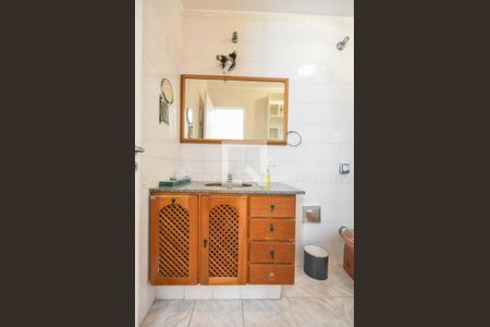 Casa à venda com 220m², 3 quartos e 2 vagasBanheiro Suíte 03