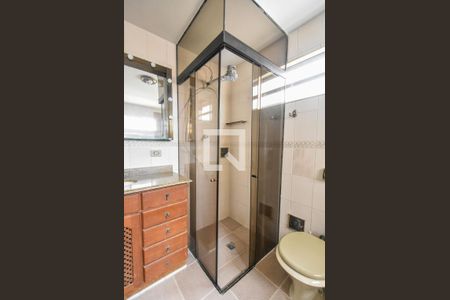 Casa à venda com 220m², 3 quartos e 2 vagasBanheiro Suíte 01