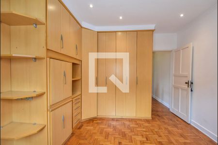 Casa à venda com 220m², 3 quartos e 2 vagasSuíte 03