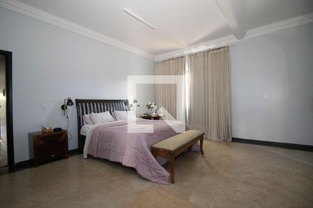 Casa para alugar com 800m², 5 quartos e 4 vagasSuíte Master