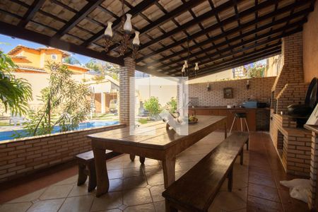 Casa para alugar com 800m², 5 quartos e 4 vagasChurrasqueira