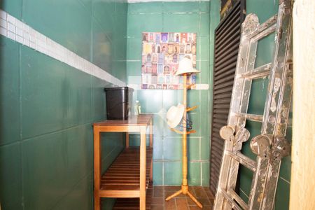 Casa para alugar com 800m², 5 quartos e 4 vagasDespensa