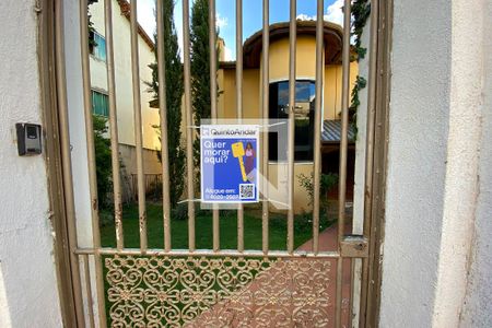 Casa para alugar com 800m², 5 quartos e 4 vagasPlaca