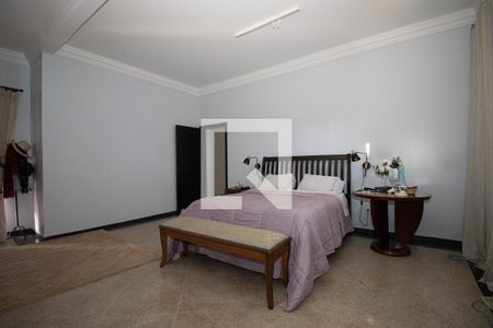 Casa para alugar com 800m², 5 quartos e 4 vagasSuíte Master