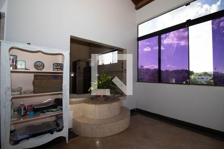 Casa para alugar com 800m², 5 quartos e 4 vagasSacada da Suíte Master