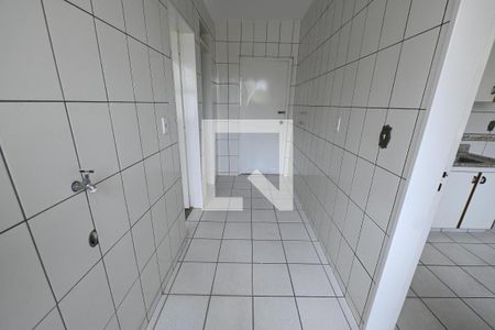 Apartamento à venda com 198m², 4 quartos e 2 vagas Apartamento à venda com 198m², 4 quartos e 2 vagasÁrea de Serviço