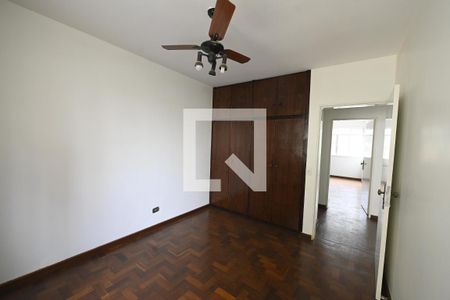 Apartamento à venda com 198m², 4 quartos e 2 vagas Apartamento à venda com 198m², 4 quartos e 2 vagasQuarto 2